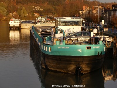 Edel Turquoise St Mammès.JPG (235.15 Kio) Vu 33 fois Edel Turquoise St Mammès.JPG