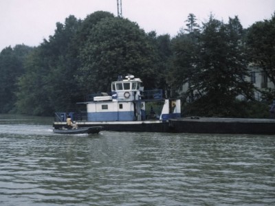 Bordeaux Pousseur 102 ChatGPT.jpg