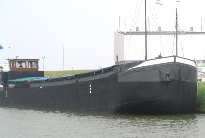 niger-3250038-1-13-06-2007.JPG (100.16 Kio) Vu 20 fois niger-3250038-1-13-06-2007.JPG