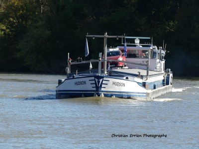 Hudson Champagne av.JPG