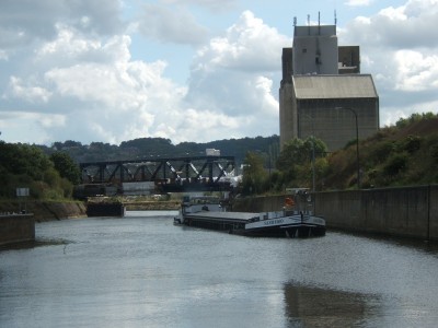 Ecluse de Floriffoux-SanRemo (2).JPG (139.91 Kio) Vu 3422 fois Ecluse de Floriffoux-SanRemo (2).JPG