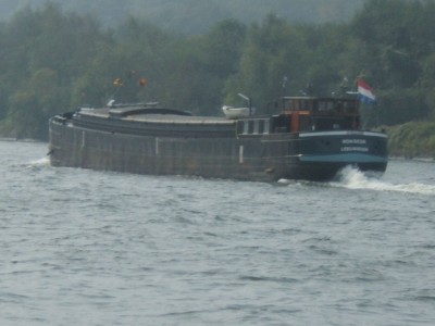 2006_0910x20104.JPG (116.17 Kio) Vu 3167 fois 2006_0910x20104.JPG