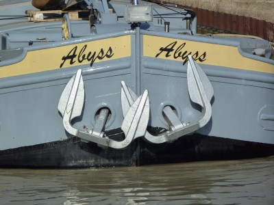 P1000847ABYSS.jpg