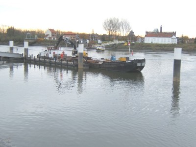2006_1116x20031.JPG