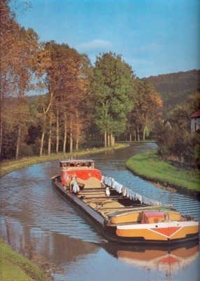 Gissey-sur-Ouche - Canal de Bourgogne [800x600].jpg