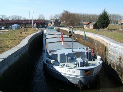 Ludivine 4JPG.JPG (166.81 Kio) Vu 7624 fois Ludivine 4JPG.JPG