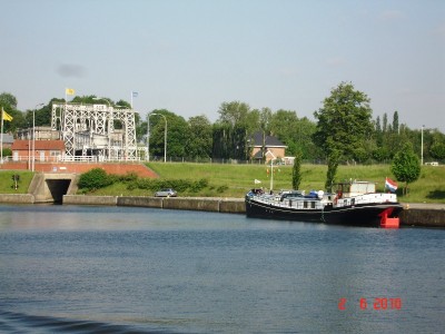ancien ascenseur de Thieu.JPG