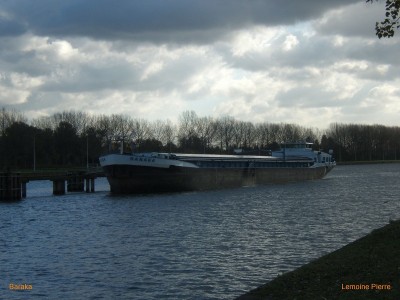 2006_1109x20120.JPG
