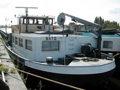 Moonraker ex Sato.JPG
