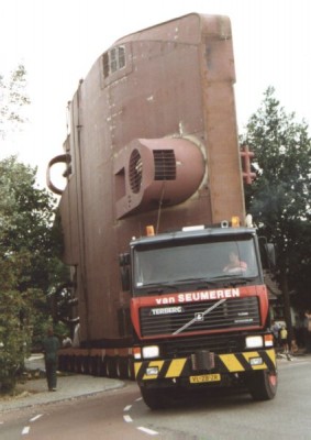 R-David construction 2.jpg