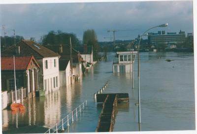 photo 07 001.jpg (148.73 Kio) Vu 2505 fois photo 07 001.jpg