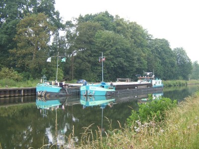 2007_0606x20014.JPG (240.88 Kio) Vu 6441 fois 2007_0606x20014.JPG