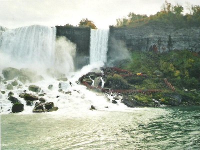Niagara 7.JPG (90.46 Kio) Vu 1425 fois Niagara 7.JPG