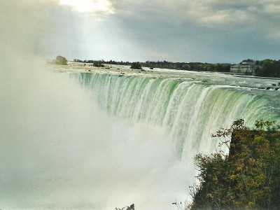 Niagara 6.JPG (62.68 Kio) Vu 1427 fois Niagara 6.JPG