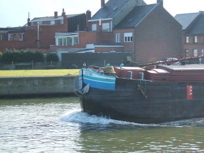 2008_1027x20033.JPG