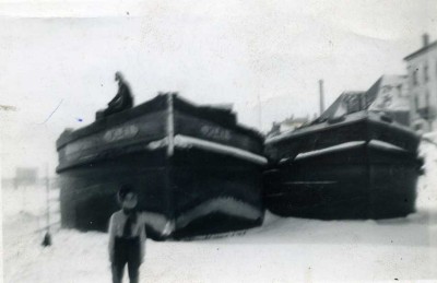 JO-EL et MORVAN 1956 Chalons sur Sâone.jpg (164.17 Kio) Vu 8472 fois JO-EL et MORVAN 1956 Chalons sur Sâone.jpg