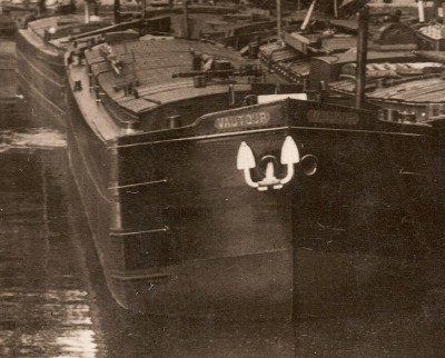 Lille - Le canal (détail VAUTOUR) [vagus].jpg