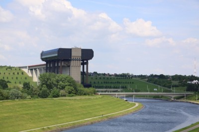 037.JPG (143.43 Kio) Vu 1115 fois 037.JPG