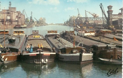 Strasbourg.jpg (786.36 Kio) Vu 14305 fois Strasbourg.jpg