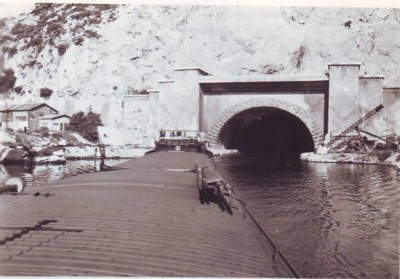 43-tunnel.jpg (54.75 Kio) Vu 1395 fois 43-tunnel.jpg