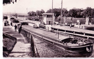 bougivalecluse.jpg (144.92 Kio) Vu 1323 fois bougivalecluse.jpg