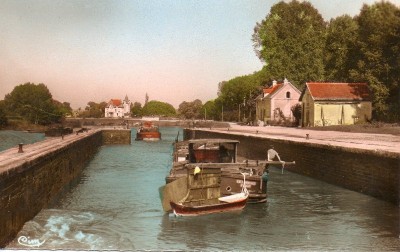 pont sur yonne-le commerce-CP-cim-5.jpg