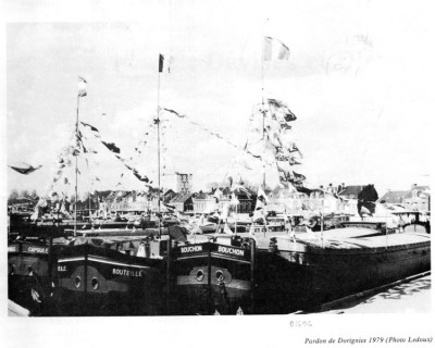 VB94-bouchon+bouteille+capsule.jpg (80.57 Kio) Vu 2887 fois VB94-bouchon+bouteille+capsule.jpg