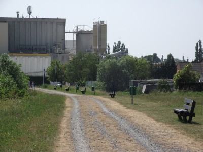 2011_05212010_12050049.JPG (256.25 Kio) Vu 12485 fois 2011_05212010_12050049.JPG