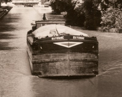 Chalon-sur-Marne - Le Canal - BAYONNE (dét) [vagus].jpg