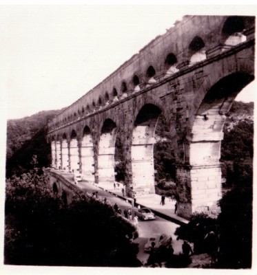 pont dugard.jpg