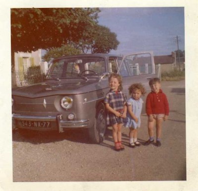 devant la puce.jpg (29.77 Kio) Vu 3435 fois devant la puce.jpg