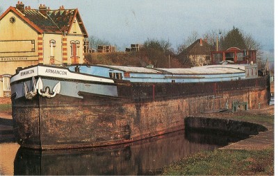 img044.jpg