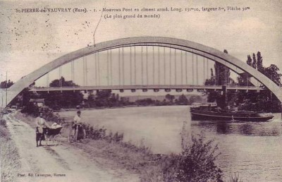toueur_pont_beton_st_pierre_vauvray.jpg (174.35 Kio) Vu 3631 fois toueur_pont_beton_st_pierre_vauvray.jpg