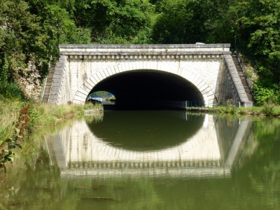 Condes (08).JPG (290.19 Kio) Vu 4904 fois Condes (08).JPG