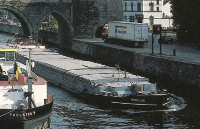 Tournai - Pont des Trous - POOLSTER V et REGULUS.jpg