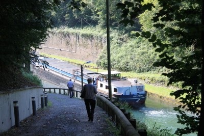 004.JPG (526.63 Kio) Vu 12510 fois 004.JPG