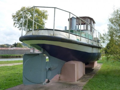 remorqueur girancourt (06).JPG (572.34 Kio) Vu 10340 fois remorqueur girancourt (06).JPG