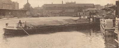 Paris - La Villette - Messgeries Fluviales de France - Les automoteurs (dét) (vagus).jpg