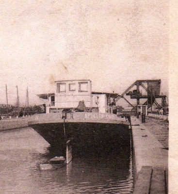 port st louis-apollon-extCP-tardy.jpg