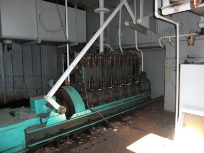 DB6 coupé.jpg (395.34 Kio) Vu 7611 fois DB6 coupé.jpg