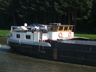 2008_0823x20006.JPG (160.33 Kio) Vu 2527 fois 2008_0823x20006.JPG