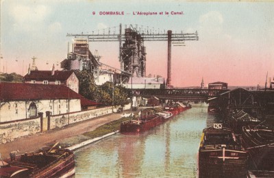 Solvay 5 - Dombasle - L'aéroplane et le canal.jpg