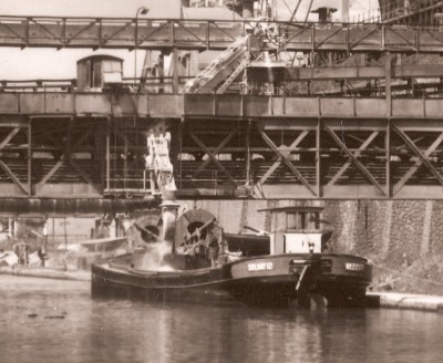 Solvay 12 - Varangéville (M.-et-M.) - Le canal et l'usine Solvay.jpg (309.94 Kio) Vu 5795 fois Solvay 12 - Varangéville (M.-et-M.) - Le canal et l'usine Solvay.jpg