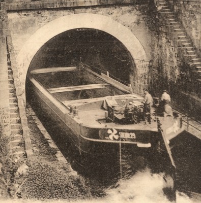 Solvay 29 - Liverdun pittoresque - Le canal (détail).jpg