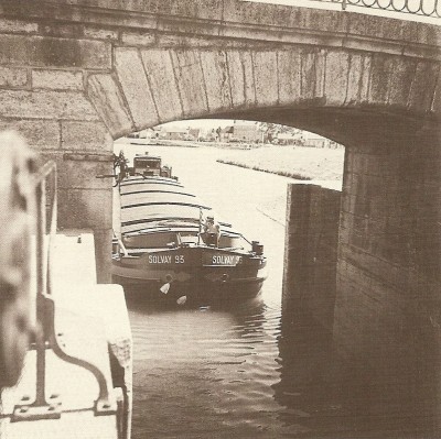 Solvay 93 (1) - in Long cours sur les rivières et canaux, G. Simenon.jpg