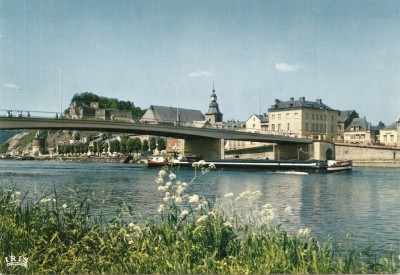 Solvay 105 - Givet (Ardennes) - Le pont.jpg