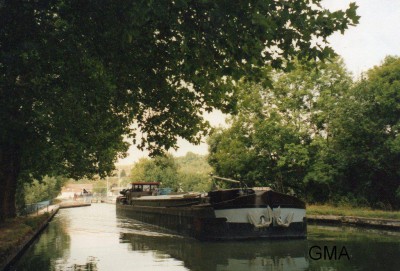 poulbot-vitry-06-09-2003.JPG