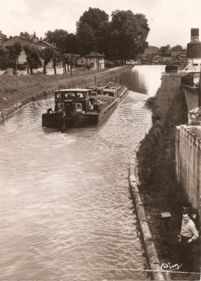 Bar-le-Duc (Meuse) - Le canal (vagus).jpg (205.79 Kio) Vu 1521 fois Bar-le-Duc (Meuse) - Le canal (vagus).jpg