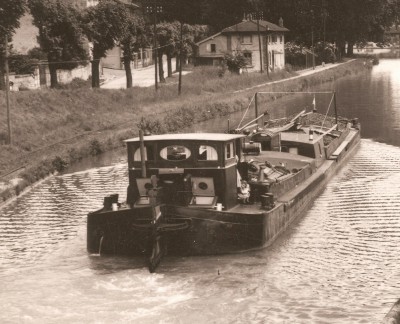 Bar-le-Duc (Meuse) - Le canal (dét1) (vagus).jpg (356.28 Kio) Vu 1521 fois Bar-le-Duc (Meuse) - Le canal (dét1) (vagus).jpg