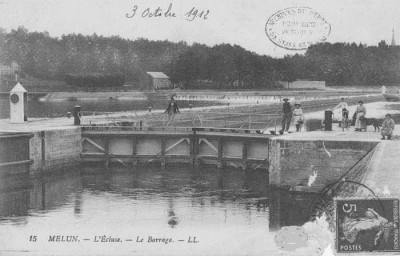Ecluse de Melun.jpg